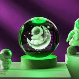 LumiSphere - 3D Kristallboll LED Nattlampa med Träbas Carvallo