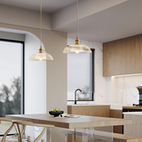 Pendellampa med ribbat glas-skärm Carvallo