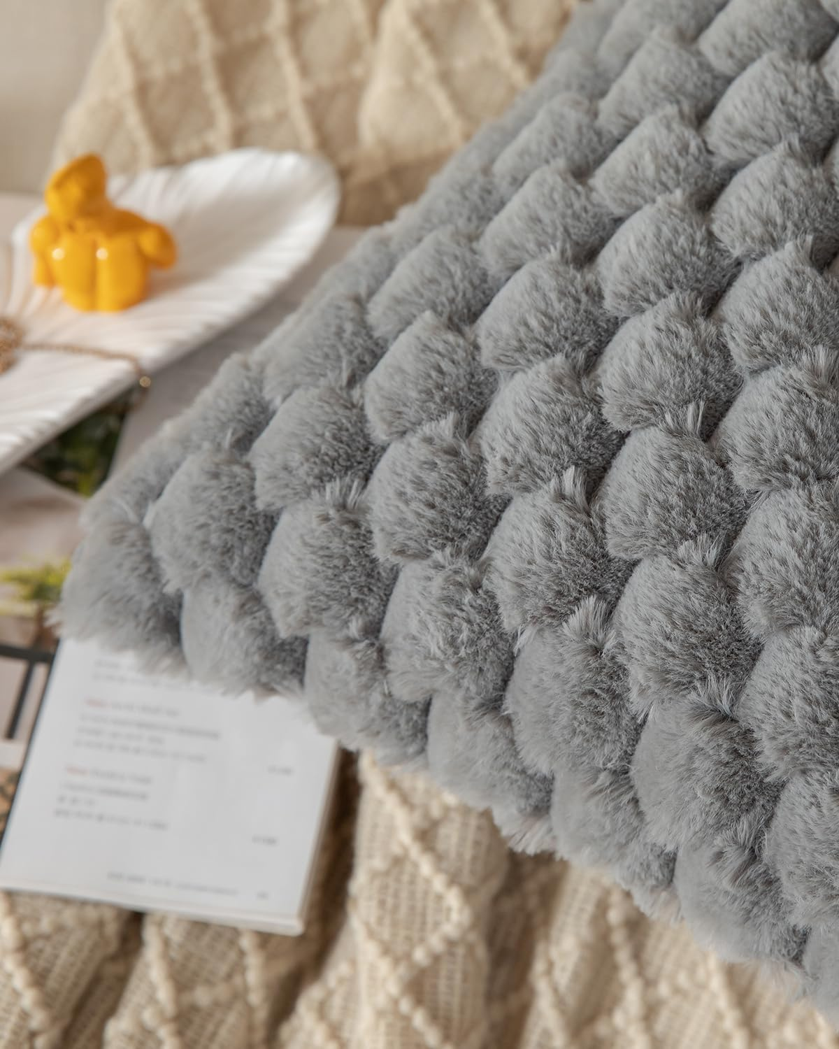 Carvallo – Lyxig Plysch Dekorativ Kudde med Lush Textur för Elegant Komfort Carvallo