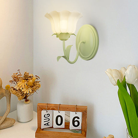 1/2-Lights Blommor Glas Tre-Stegs Dimbar Grön Vägglampa Carvallo