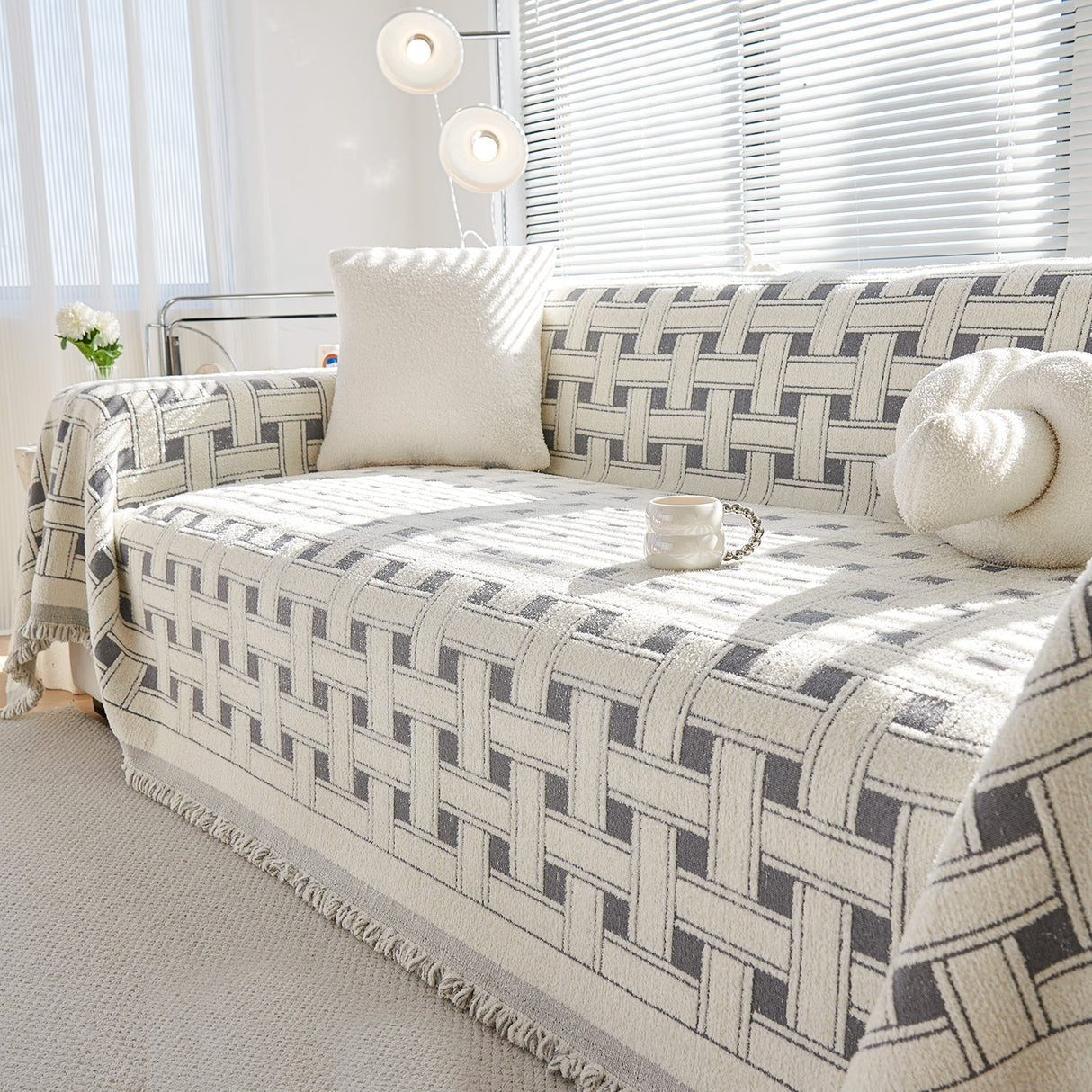Mysig vinter crosshatch stil soffa skydd - Modern, stilren och hållbar soffa skydd Carvallo