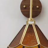 Vägglampa med vintage mässingsglashätta Carvallo