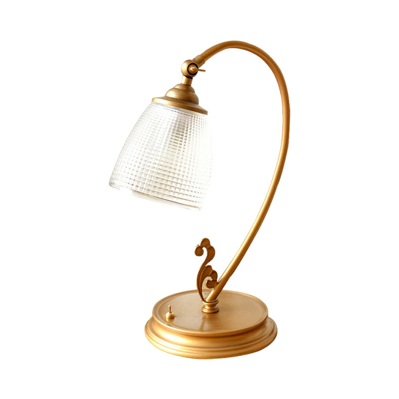 VintageGlow – Guld Retro Bordslampa i Metall för Vardagsrum & Kontor Carvallo