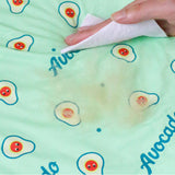 ChillPaws tvättbar kylmatta i issilk – giftfri sommarkomfortmatta för husdjur MILA Sverige