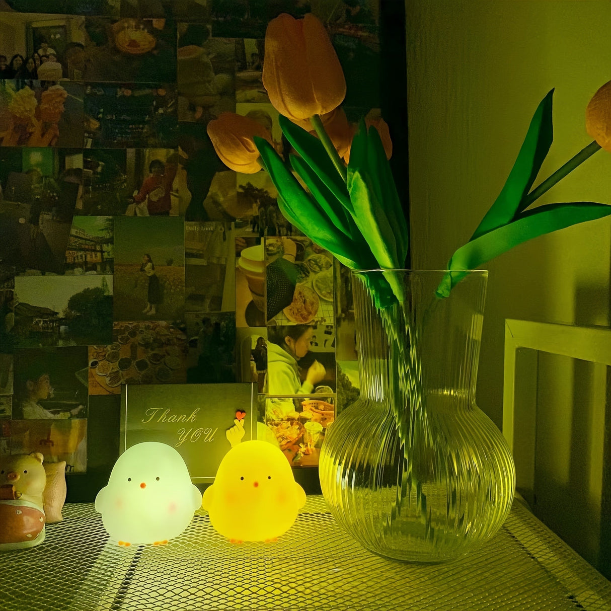 LumiKuiken - Charmig LED Bordslampa med Ögonvänligt Ljus Carvallo