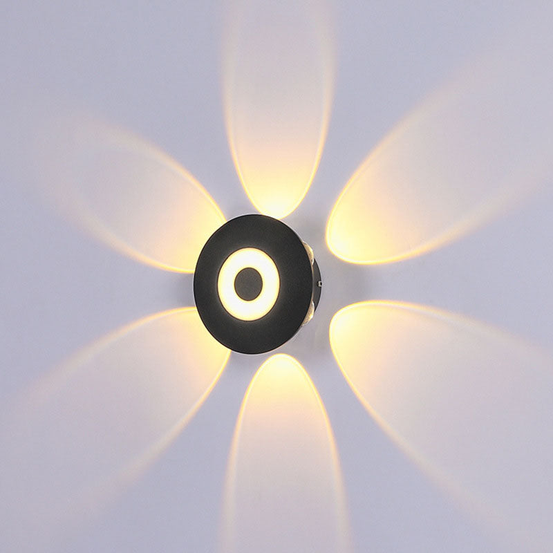 Skandinavisk utomhus LED vägglampa MILA Sverige