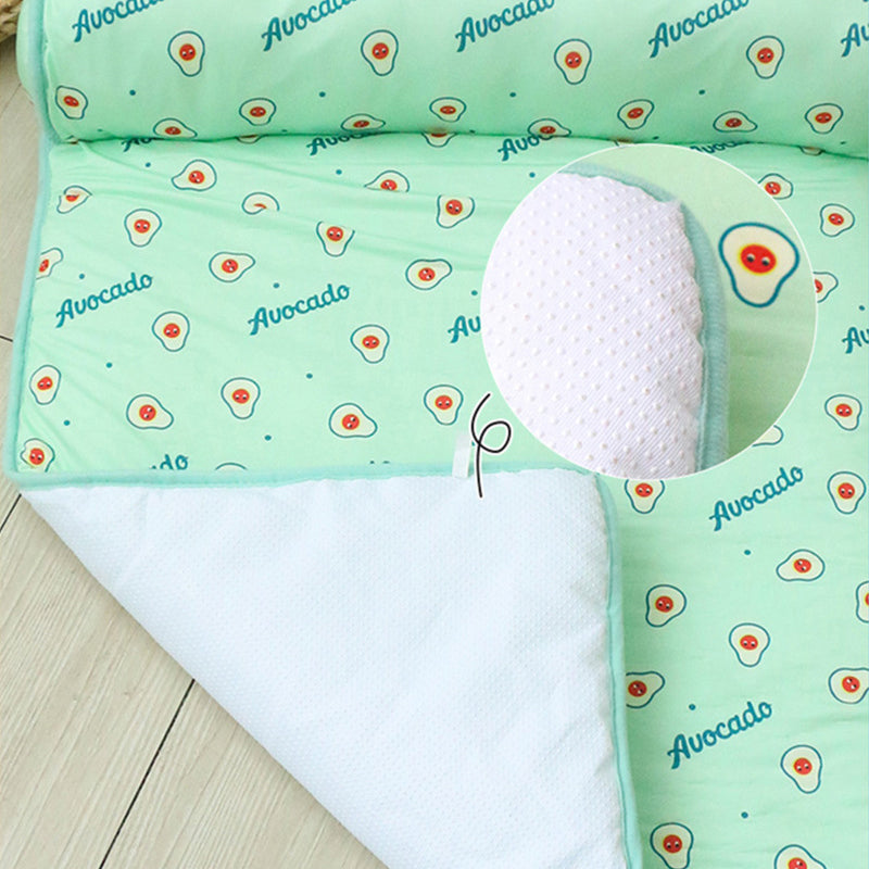 ChillPaws tvättbar kylmatta i issilk – giftfri sommarkomfortmatta för husdjur MILA Sverige