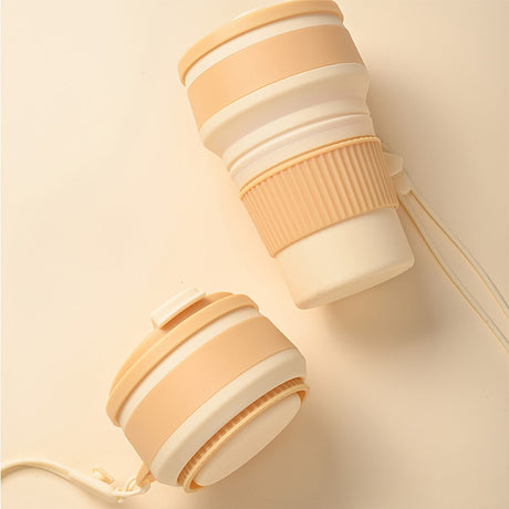 Carvallo Traviva Cup | Livsmedelsgodkänd silikon | Med lock & läckageskydd | 14 × 8 cm Carvallo