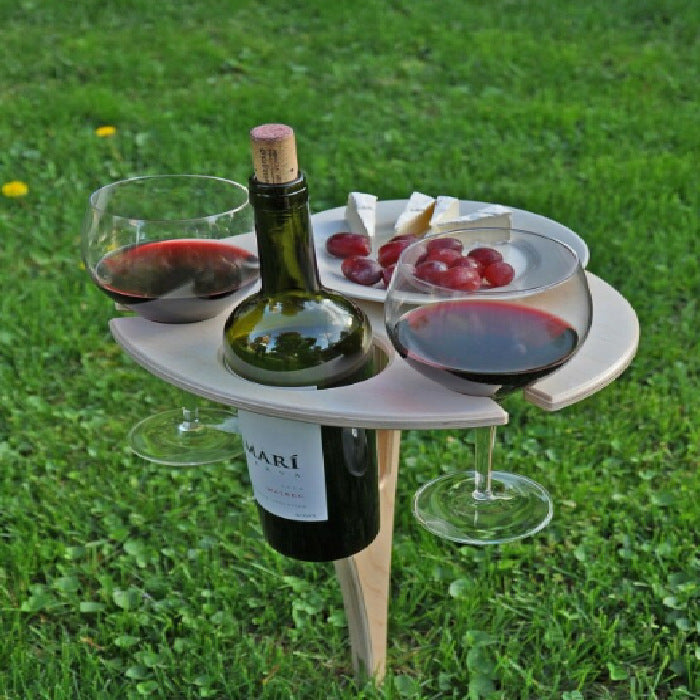 VinoTray – 4-i-1 Bärbart Picknickbord i Trä för Vin | Hopfällbar Glas- och Flaskhållare MILA Sverige
