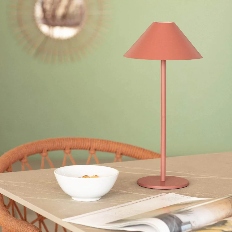 Royelux Trådlös Kegelampa - Dimbar & Vattentålig Carvallo