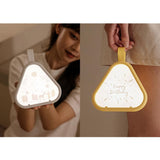 Geometric Glow LED Nattljus – Triangulär 7-färgs omgivande lampa MILA Sverige