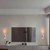 SkandaGlow - Justerbar nordisk LED-vägglampa med flammeffekt för en mysig atmosfär Carvallo