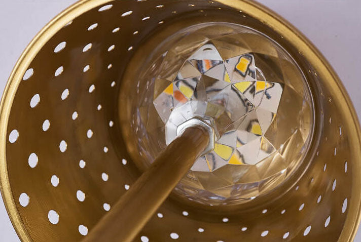 LumiSteel | Modern Minimalistisk Perforerad Smidesjärn USB LED Bordslampa MILA Sverige