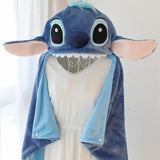 Disney Stitch Hoodie Filt – Varm och Söt för Sommargyllene Nätter eller Högtider Carvallo