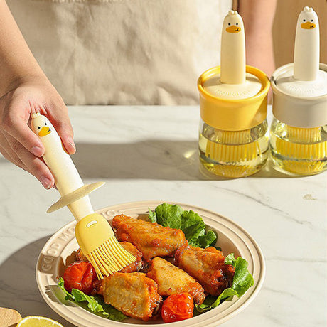 Carvallo – Den praktiska oljedosern med integrerad silikonborste! Carvallo