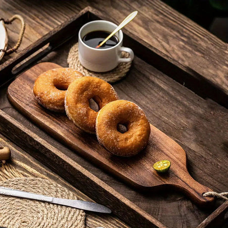 Carvallo - Skärbräda i trä med handtag för funktionellt köksbruk Carvallo