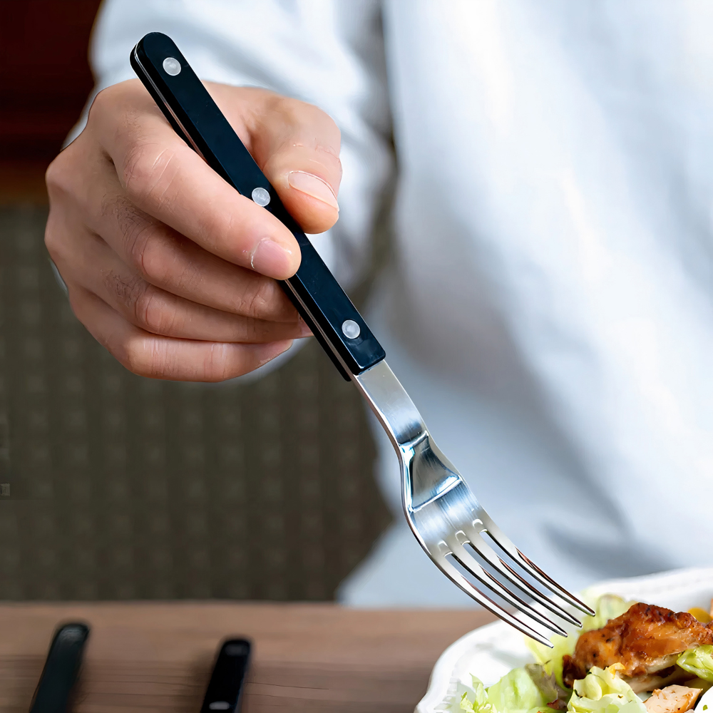 Bestickset i rostfritt stål modern bestick Carvallo