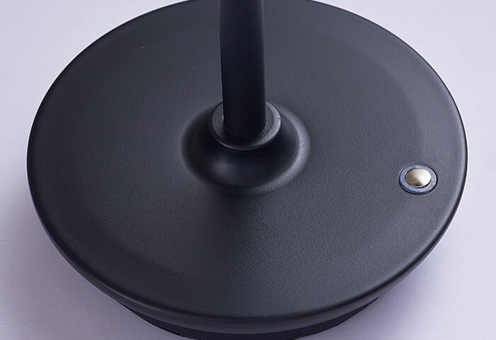 LumiSteel | Modern Minimalistisk Perforerad Smidesjärn USB LED Bordslampa MILA Sverige