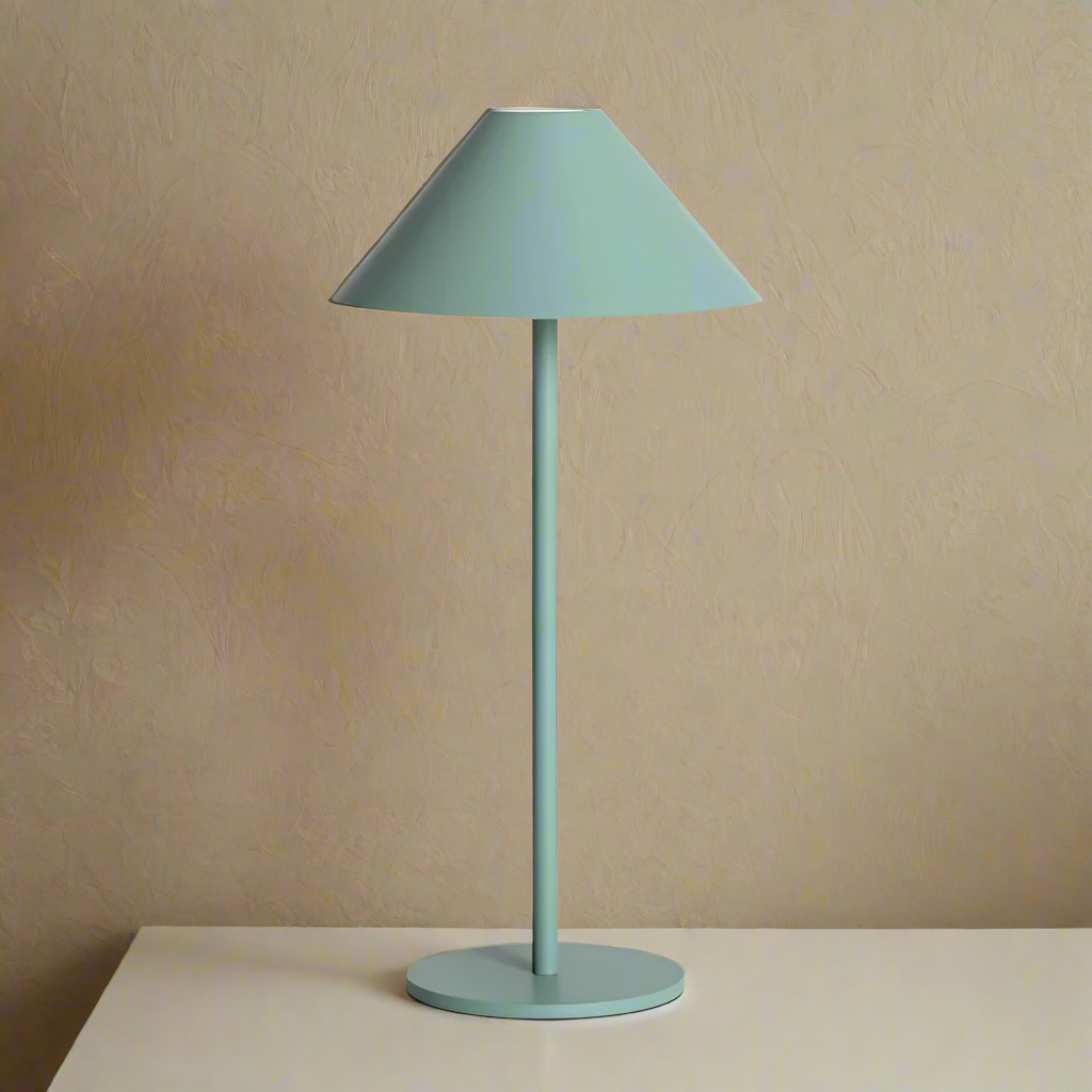 Royelux Trådlös Kegelampa - Dimbar & Vattentålig Carvallo