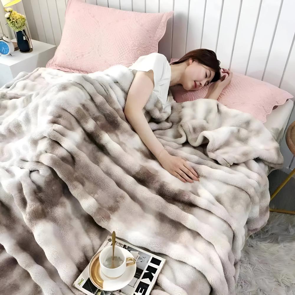 Färgglad Ripple Tie-Dye Konstpälsfilt Carvallo