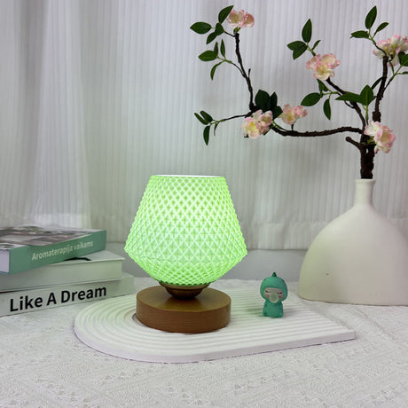 Samtida ribbad glas- och trälampa – konformad design MILA Sverige