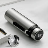 Isoleringsflaska i rostfritt stål – Håller drycker 24 h varma eller kalla | Stilig drickflaska Carvallo