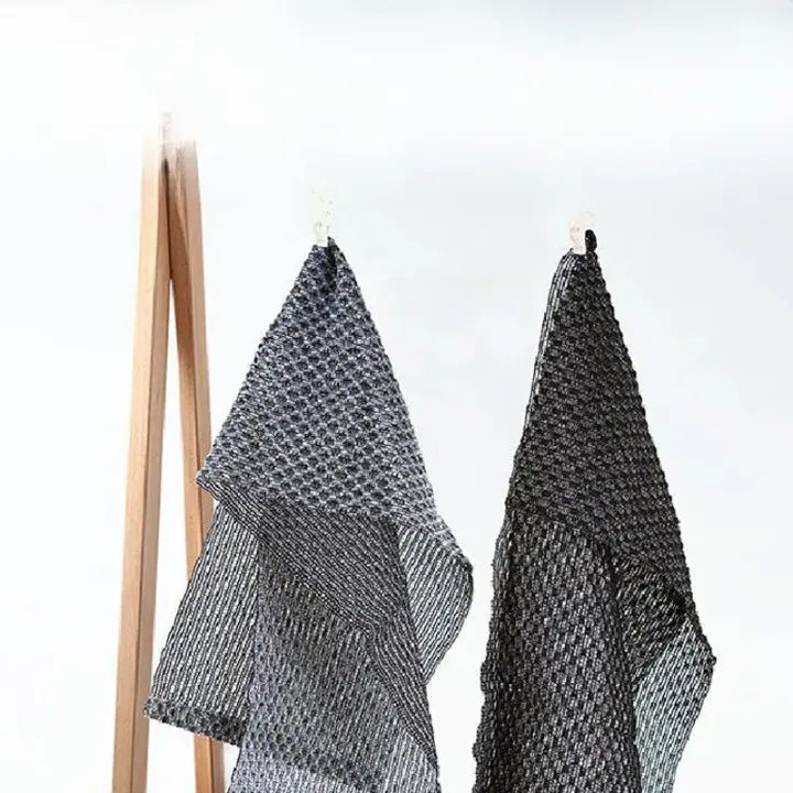 Exfolierande badhandduk i kolfiber – Antibakteriell kroppsskrubb för djuprengörande och mjuk hud MILA Sverige