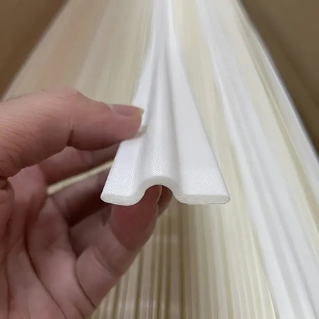 Dragspärr – Självhäftande isoleringstejp för dörrar och fönster MILA Sverige