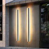 AquaShield Light – Vattentät utomhusvägglampa Carvallo