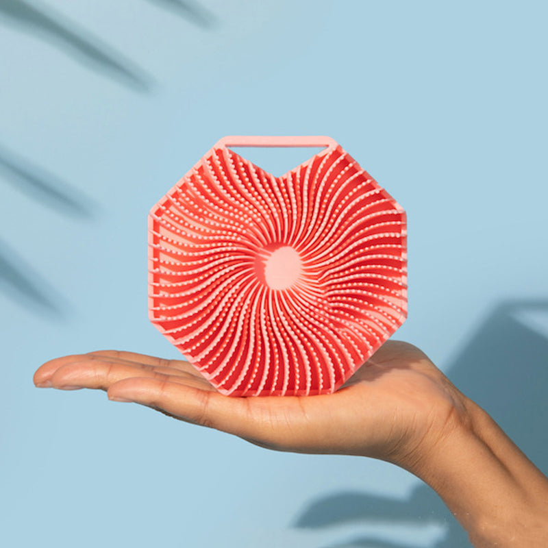 SilkiScrub - Skonsam badborste för slät och strålande hud Carvallo