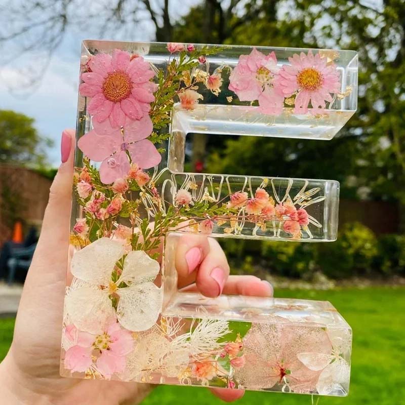 Brev Harpiks Lampa med Torkade Blommor Carvallo