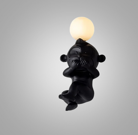 LekfullGlöd - Rolig Apa Vägglampa med Mjölkglas – Dekorativ LED Lampa Carvallo