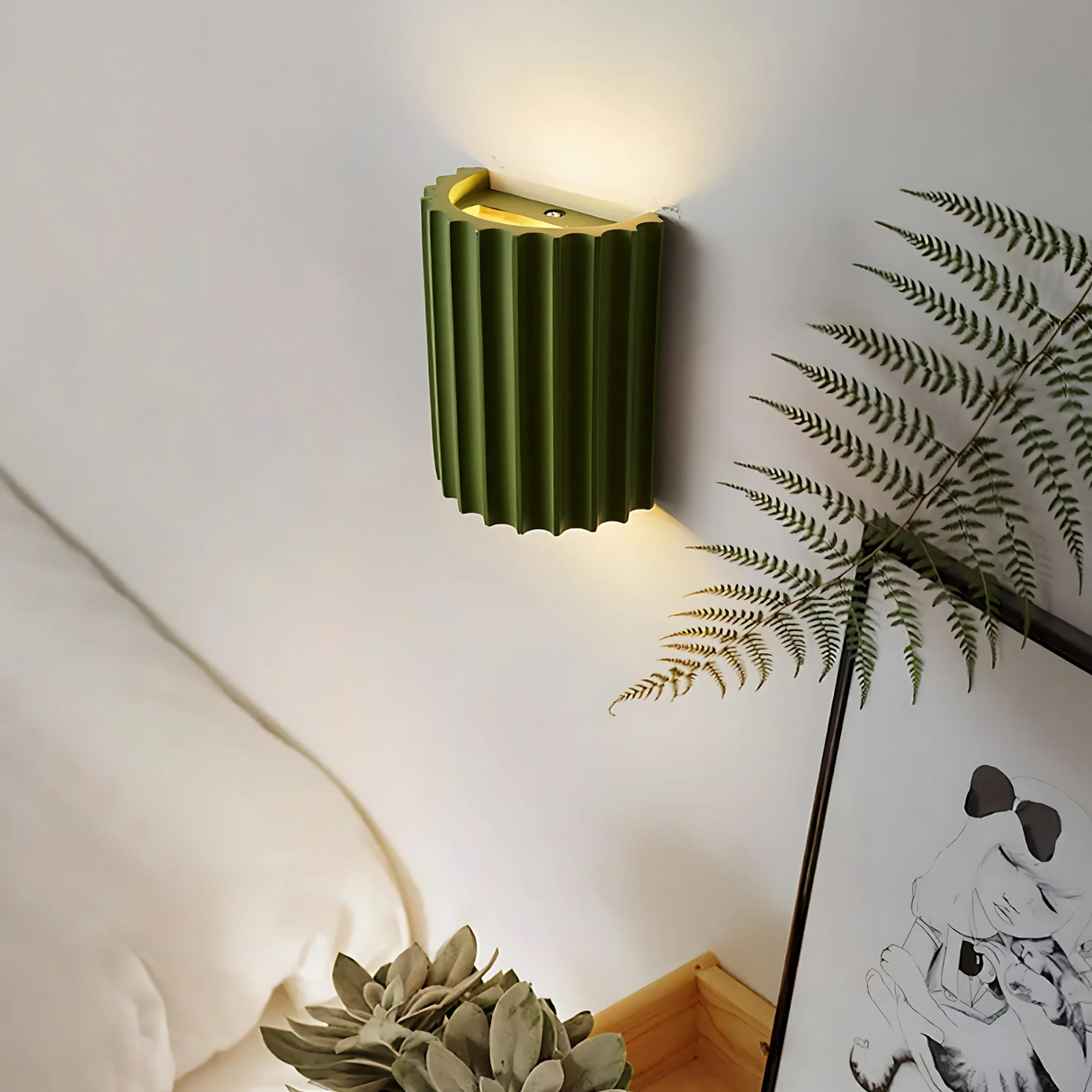 Carvallo – Vägglampa med Vågig Design för en Elegant Atmosfär Carvallo
