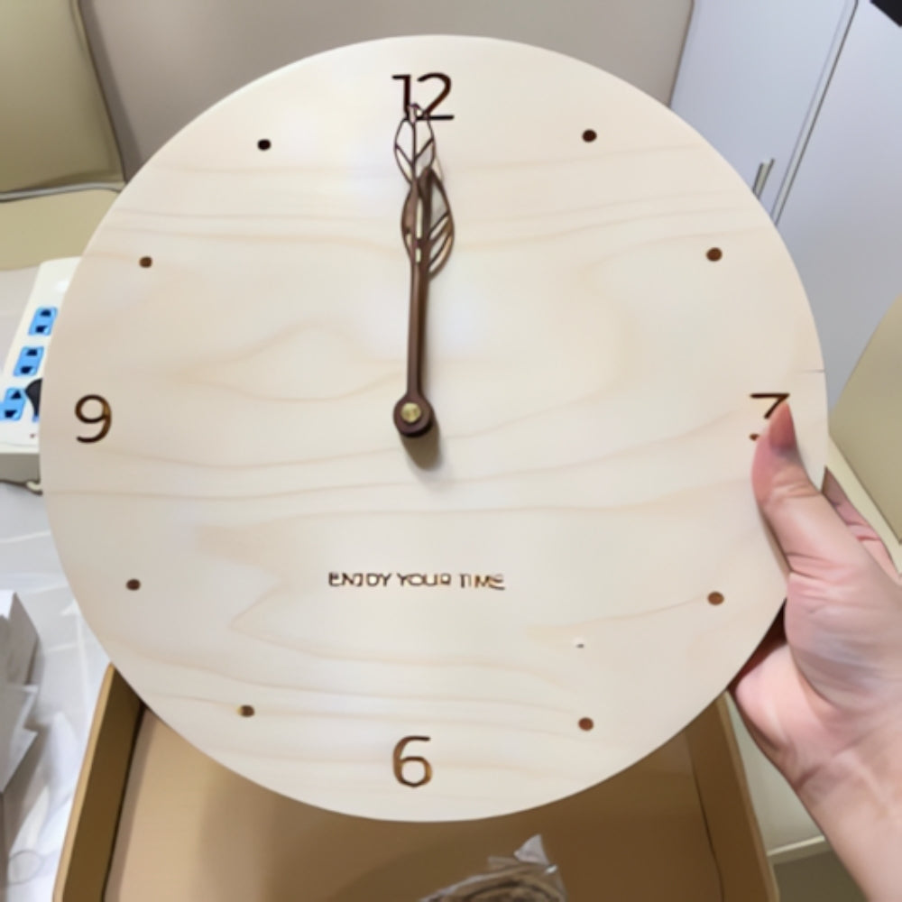Minimalistisk rep trä väggklocka Carvallo