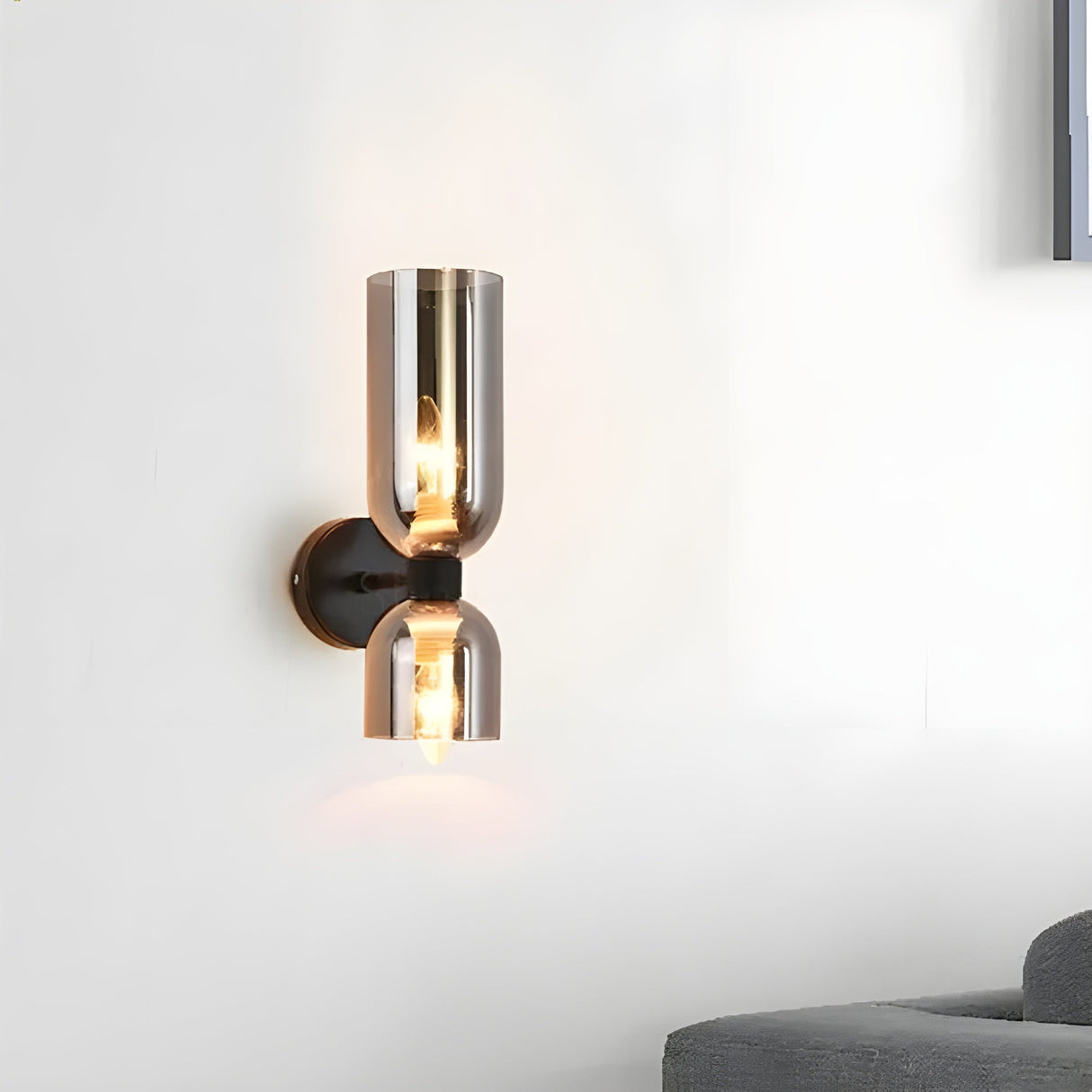 LED-vägglampa med dubbelt huvud – Nordisk design, varmt ljus för boende- och arbetsområden Carvallo