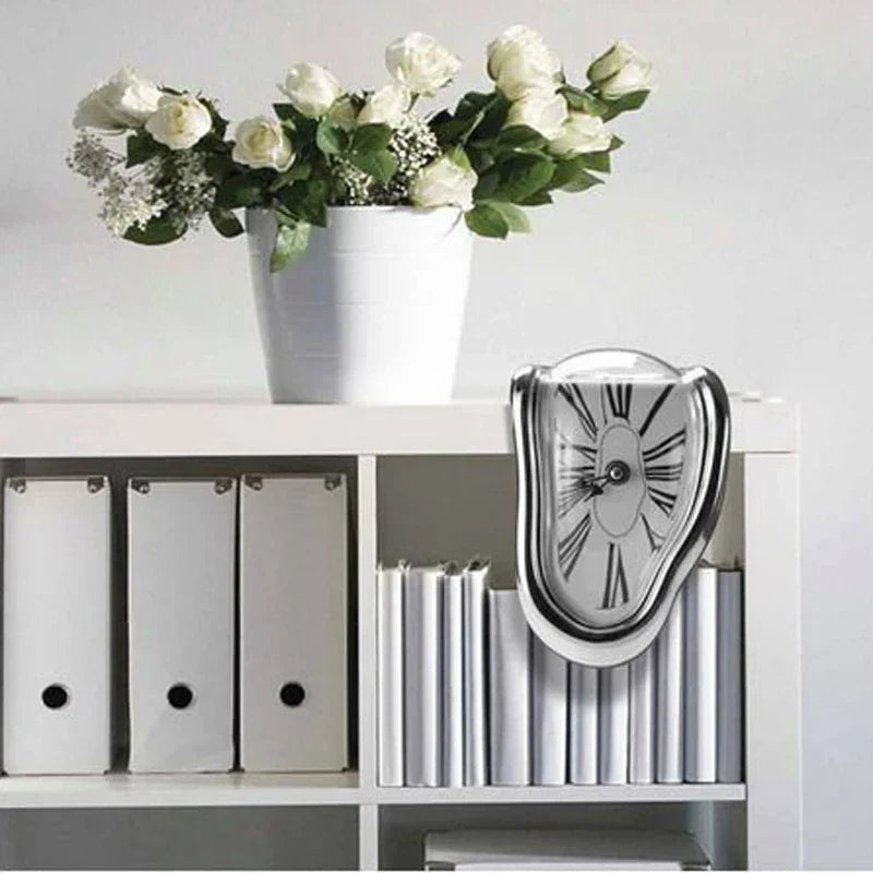 Carvallo – Artistic Melting Clock with Iconic Elegant for Table or Shelf Carvallo
