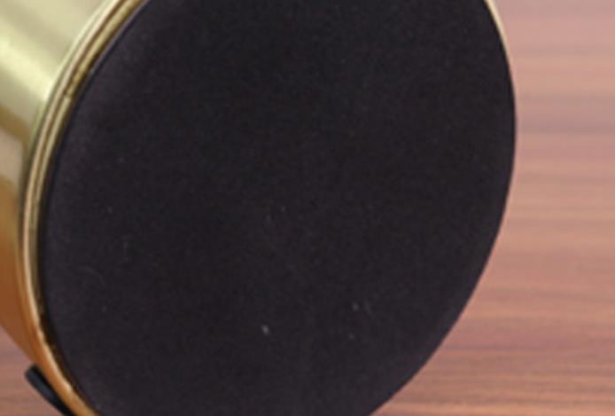 Modern konisk järnbordslampa – USB-laddnings-LED för snygg inredning MILA Sverige