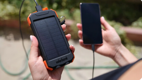 Solcells-Powerbank med dubbel laddning (USB och solcell)-VaruZ-Hemnix