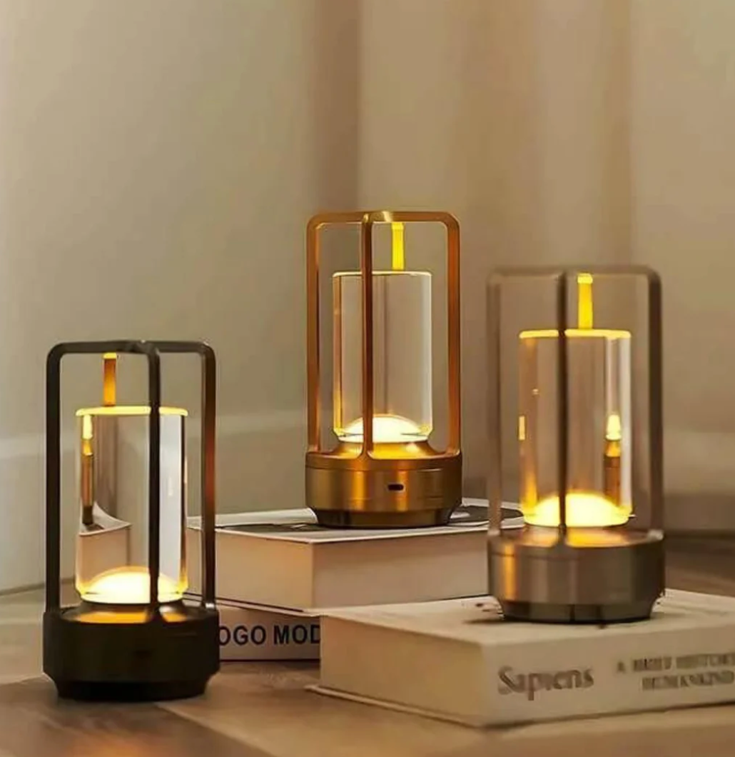 Lumière d'Orée – Trådlös designlampa i kristall och metall-VaruZ-Hemnix