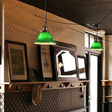 Smaragdgrön taklampa i glas MILA Sverige