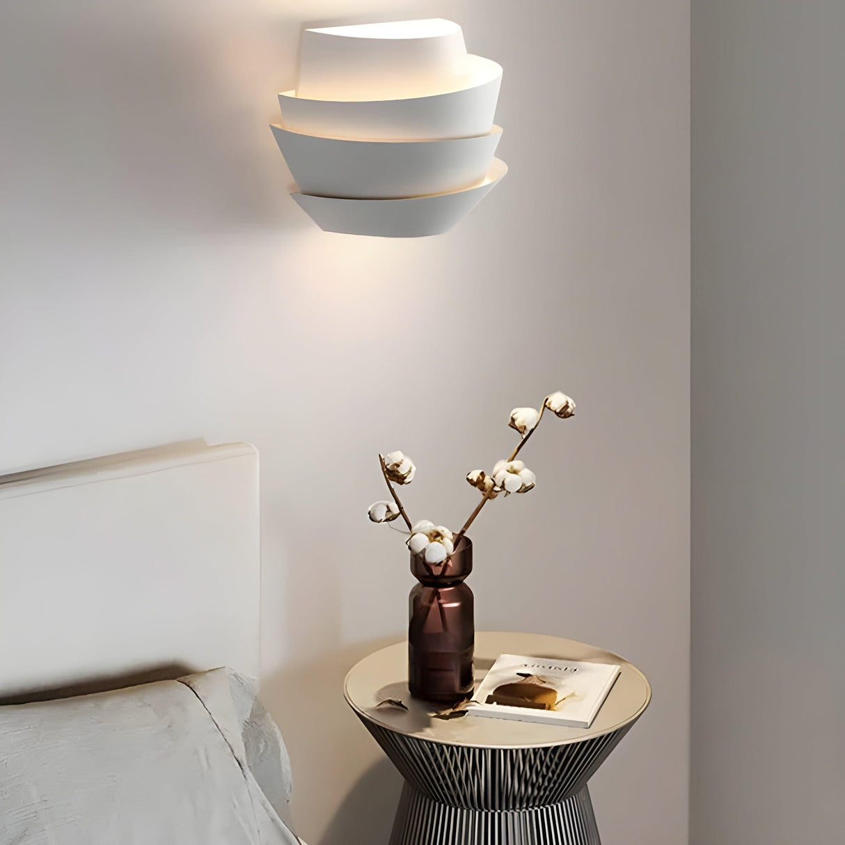 ConeLuxe Light - Skandinavisk vägglampa med dubbeljärnljuspunkter Carvallo