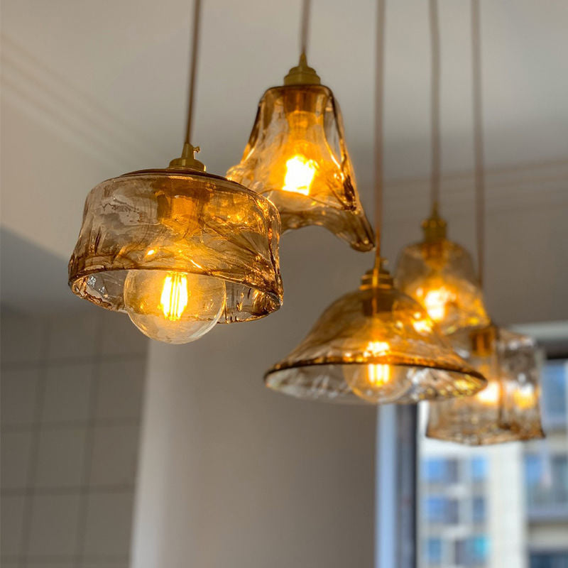 Oval taklampa med kristallprismor MILA Sverige