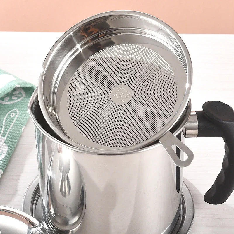 PurePour Oljesil – Enkelt och säkert filtrering av olja för hälsosammare matlagning Carvallo