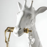 LuxeSafari Light - Dekorativ Giraff-LED-vägglampa Carvallo