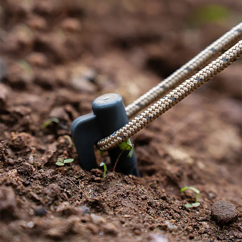 Plastplast tältspikar med krokar – Camping jordspikar för presenningar och tarp Carvallo