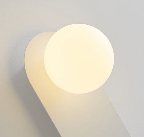 Vägglampa Modern Glasglob Metall Design Carvallo