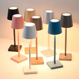 Uppladdningsbar bordslampa Carvallo