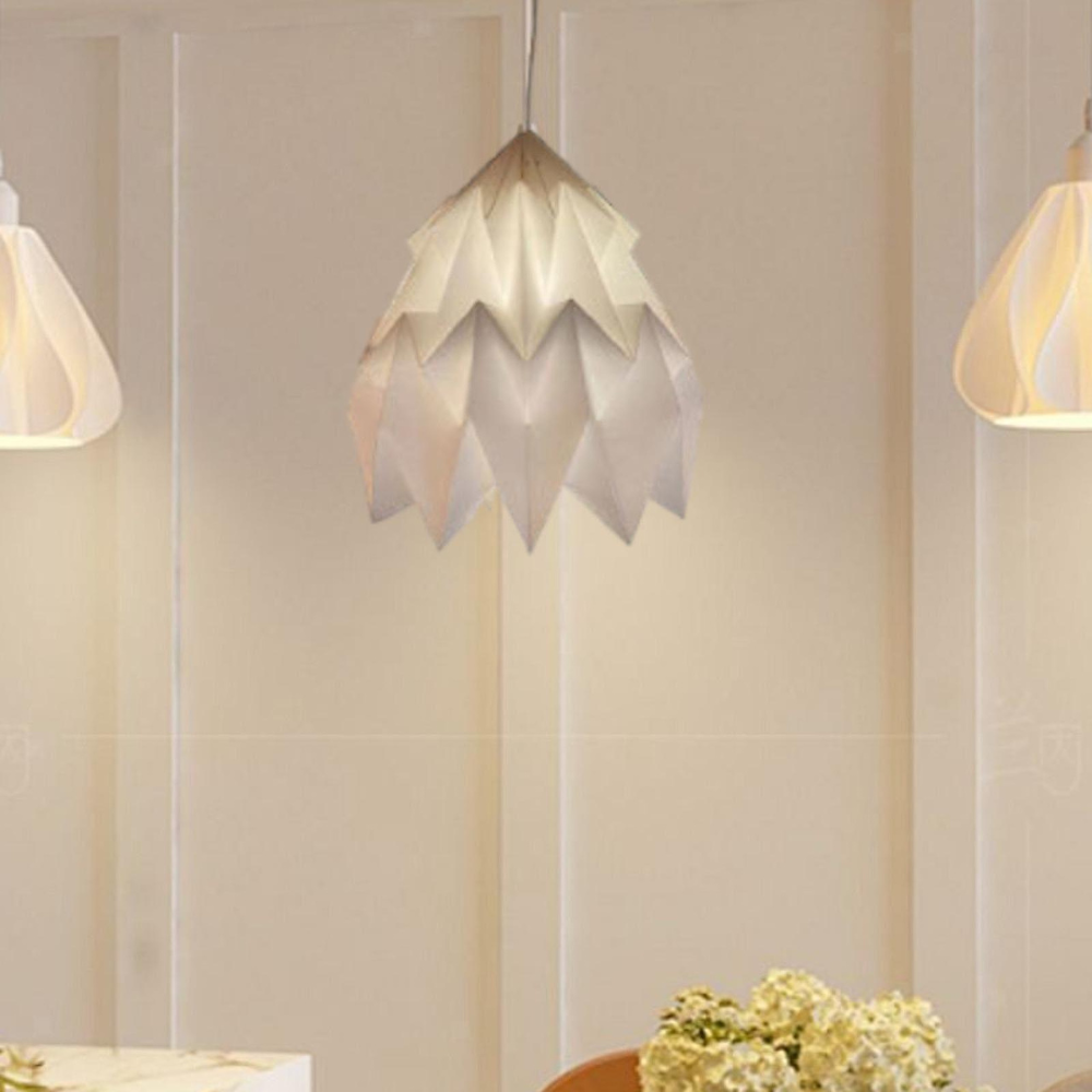 OrigamiGlow – Origami-inspired pendant with layer-on-layer artistic design Carvallo