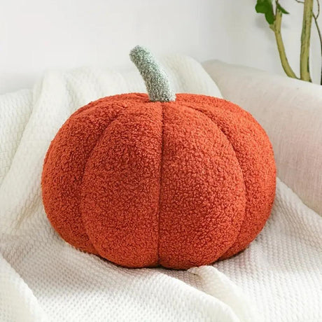 Pumpkin Patch Plush Kuddar Carvallo
