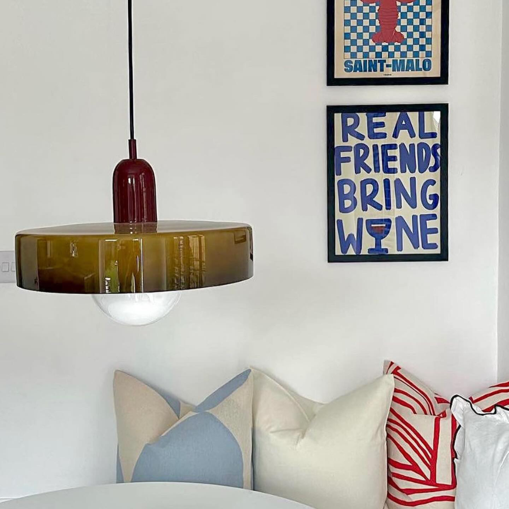 Carvallo – Taklampa med Klassisk Elegant och Finslipad Design Carvallo